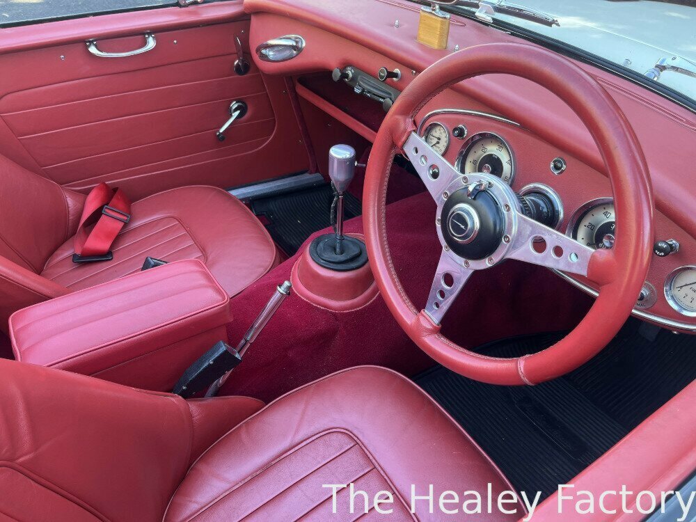 1963 AUSTIN HEALEY 3000 MK II BJ7 4 SP MAN + OVERDRIVE 2D CABRIOLET