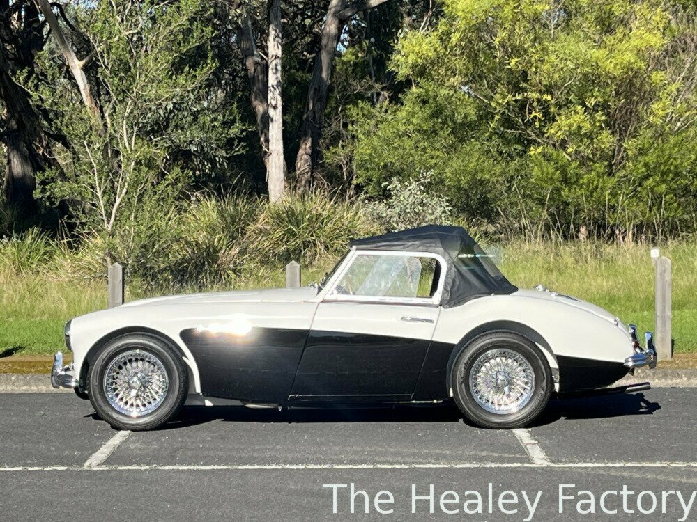 1960 AUSTIN HEALEY 3000 MK I BN7 4 SP MANUAL 2D ROADSTER