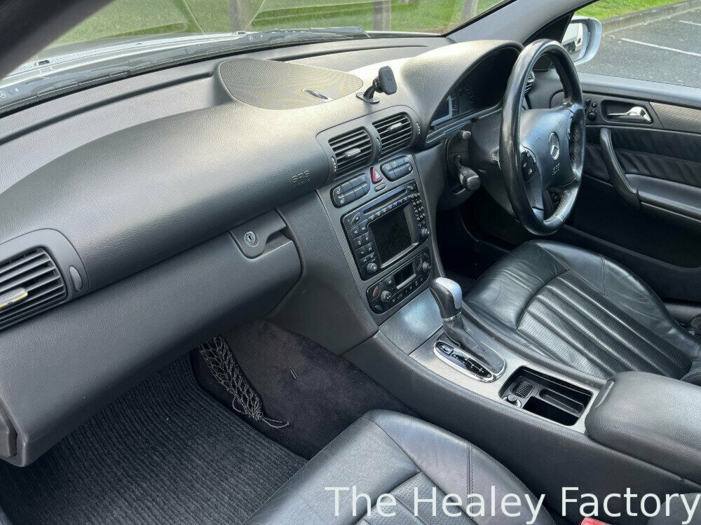 2002 MERCEDES-BENZ C320 W203 AVANTGARDE 5 SP AUTOMATIC TIPSHIFT 4D SEDAN
