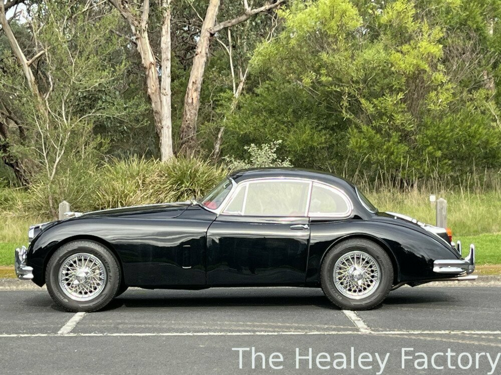 1960 JAGUAR XK 150 FIXED HEAD 4 SP MAN + OVERDRIVE 2D COUPE