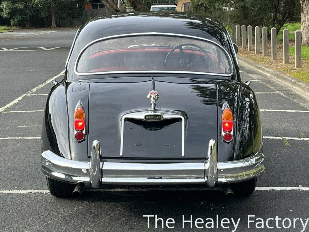 1960 JAGUAR XK 150 FIXED HEAD 4 SP MAN + OVERDRIVE 2D COUPE