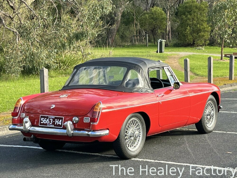 1969 MG MGB MK2 GT 4 SP MAN + OVERDRIVE 2D COUPE