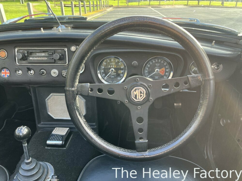 1969 MG MGB MK2 GT 4 SP MAN + OVERDRIVE 2D COUPE