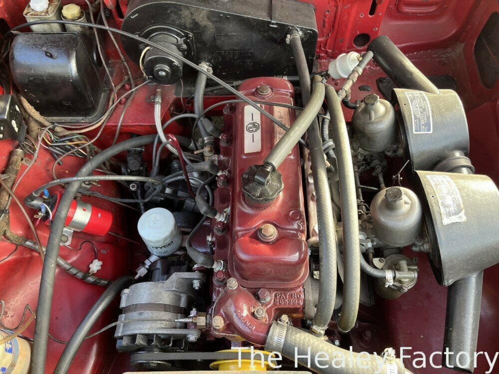 1969 MG MGB MK2 GT 4 SP MAN + OVERDRIVE 2D COUPE