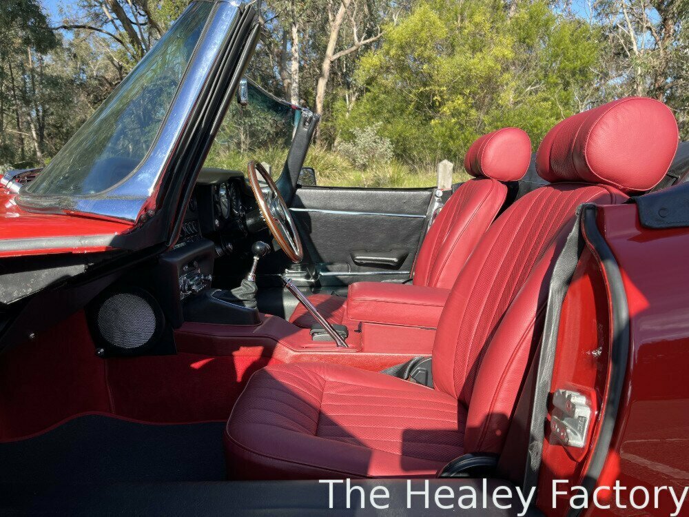 1968 JAGUAR E TYPE SERIES 2 4.2 4 SP MANUAL 2D ROADSTER