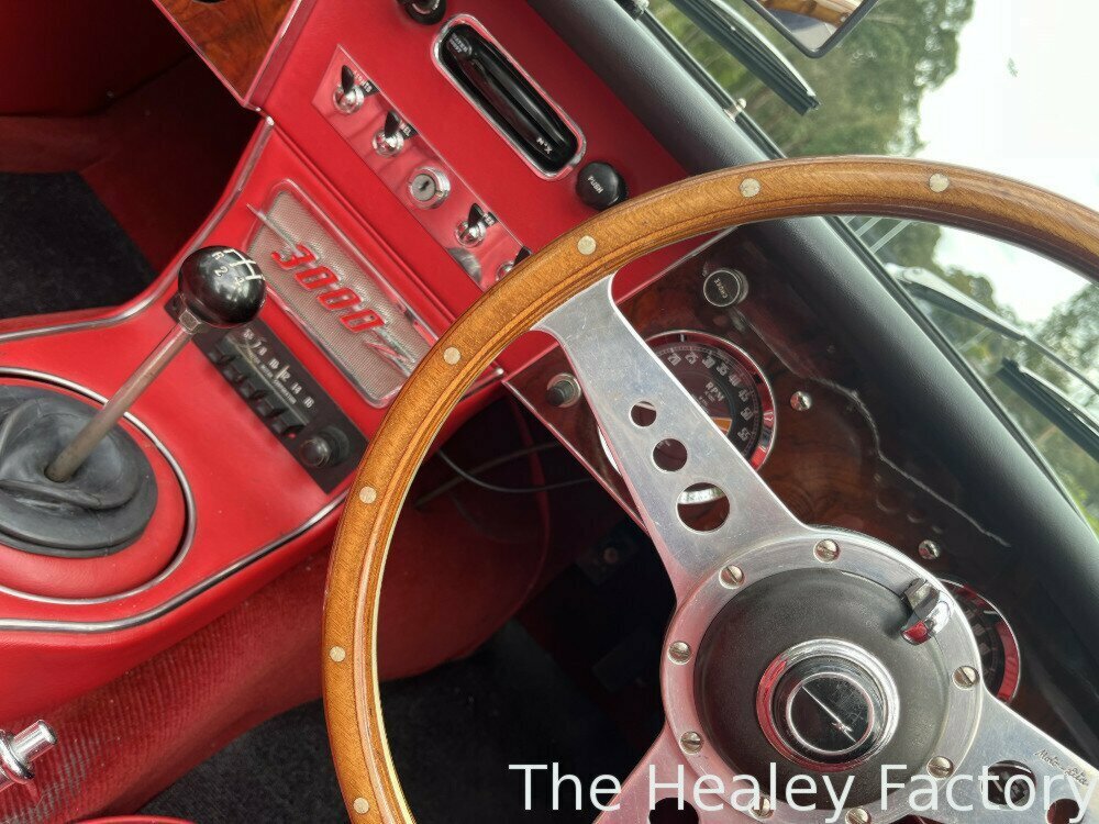 1966 AUSTIN HEALEY 3000 MK III BJ8 4 SP MAN + OVERDRIVE 2D ROADSTER