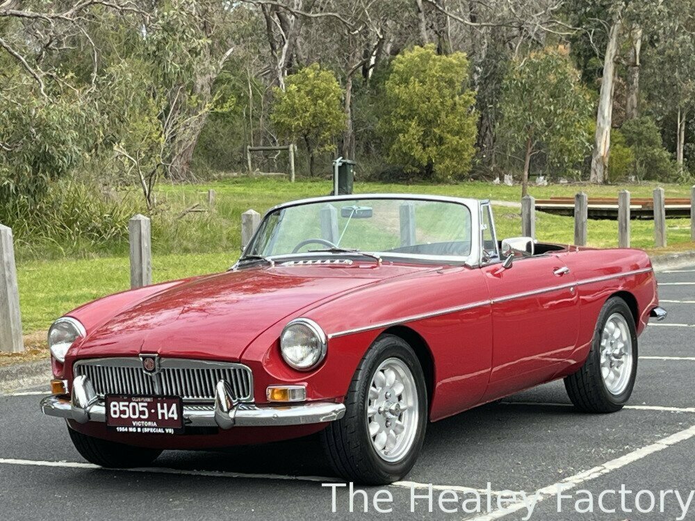 1964 MG MGB 5 SP MANUAL 2D ROADSTER