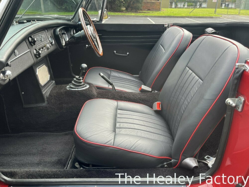 1964 MG MGB 5 SP MANUAL 2D ROADSTER