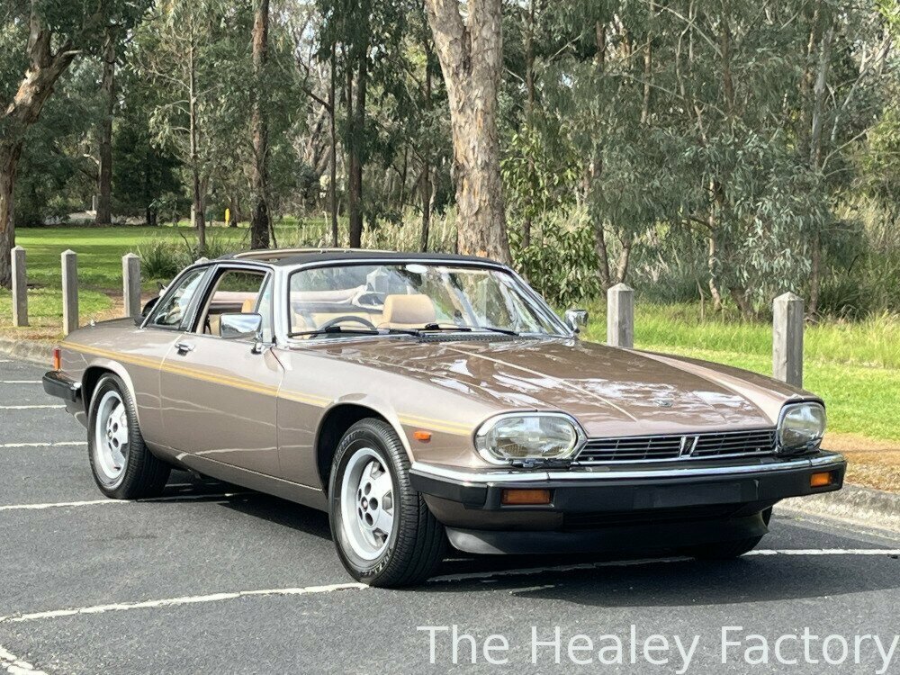 1985 JAGUAR XJSC 3 SP AUTOMATIC 2D CABRIOLET
