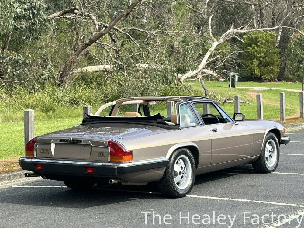1985 JAGUAR XJSC 3 SP AUTOMATIC 2D CABRIOLET
