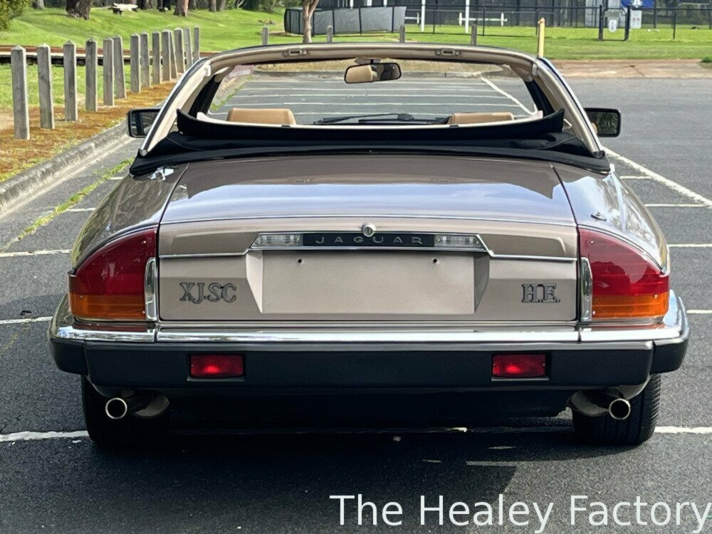 1985 JAGUAR XJSC 3 SP AUTOMATIC 2D CABRIOLET