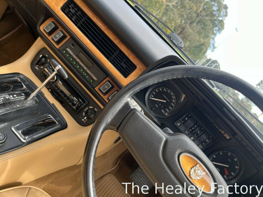 1985 JAGUAR XJSC 3 SP AUTOMATIC 2D CABRIOLET