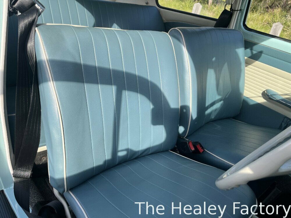 1967 VOLKSWAGEN 1300 (BEETLE) DELUXE 4 SP MANUAL 2D SEDAN