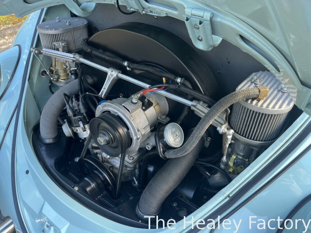 1967 VOLKSWAGEN 1300 (BEETLE) DELUXE 4 SP MANUAL 2D SEDAN
