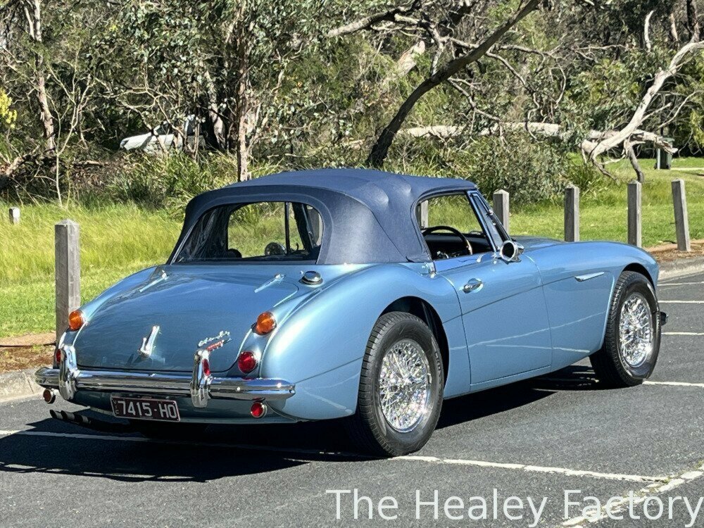 1967 AUSTIN HEALEY 3000 MK IIIA BJ8 2+2 4 SP MANUAL + OVERDRIVE 2D ROADSTER