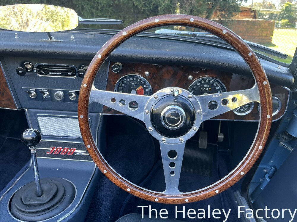 1967 AUSTIN HEALEY 3000 MK IIIA BJ8 2+2 4 SP MANUAL + OVERDRIVE 2D ROADSTER