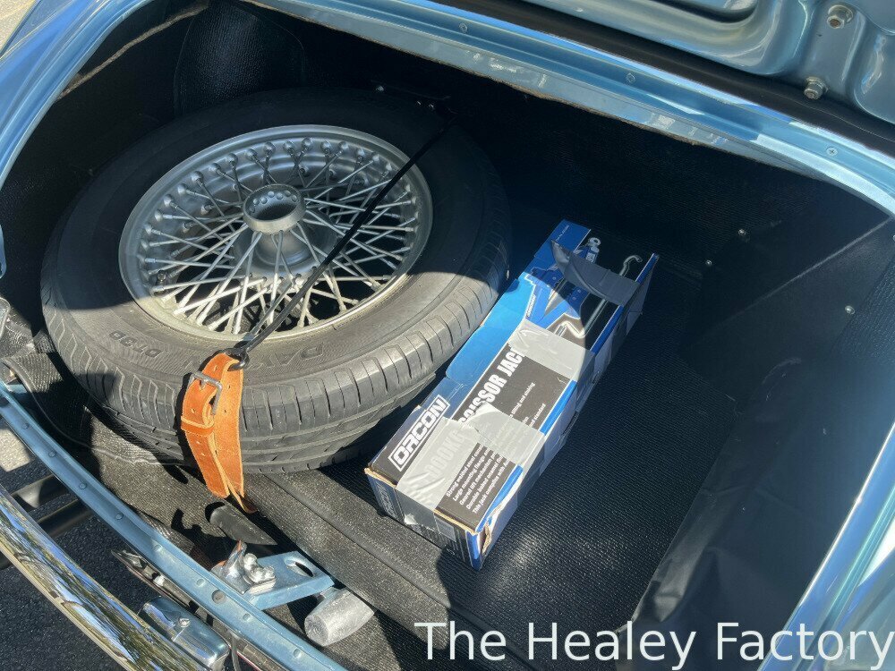 1967 AUSTIN HEALEY 3000 MK IIIA BJ8 2+2 4 SP MANUAL + OVERDRIVE 2D ROADSTER