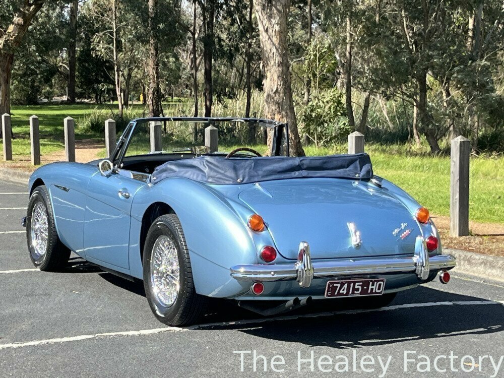 1967 AUSTIN HEALEY 3000 MK IIIA BJ8 2+2 4 SP MANUAL + OVERDRIVE 2D ROADSTER