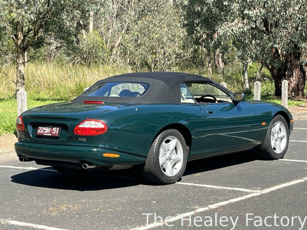 1996 JAGUAR XK8 CLASSIC 5 SP AUTOMATIC 2D CONVERTIBLE
