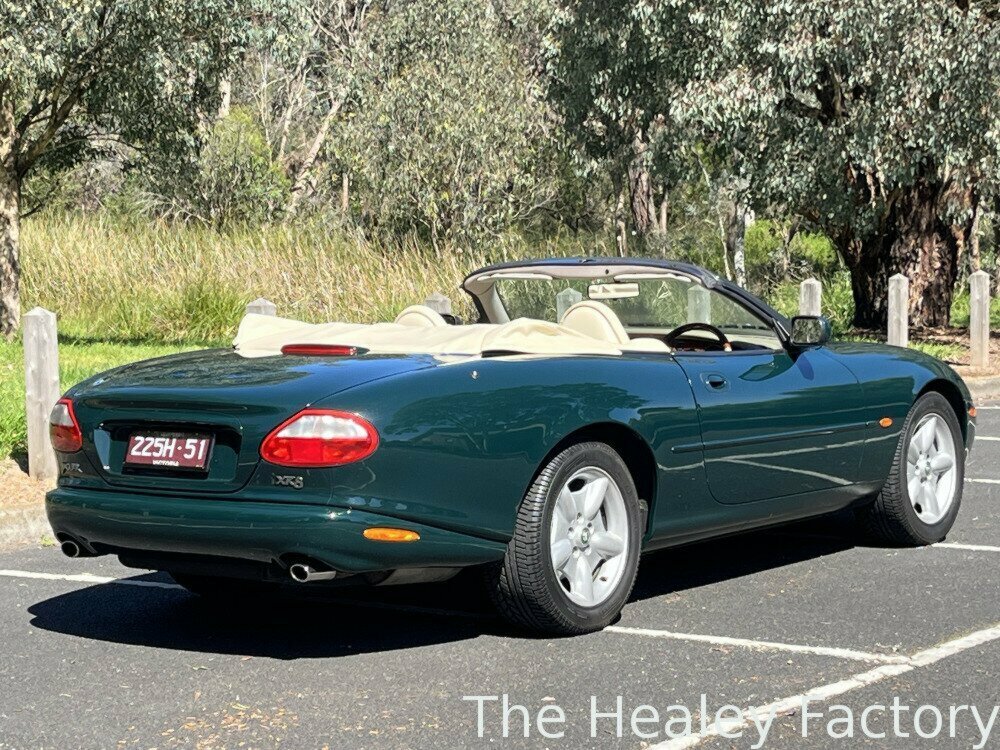 1996 JAGUAR XK8 CLASSIC 5 SP AUTOMATIC 2D CONVERTIBLE