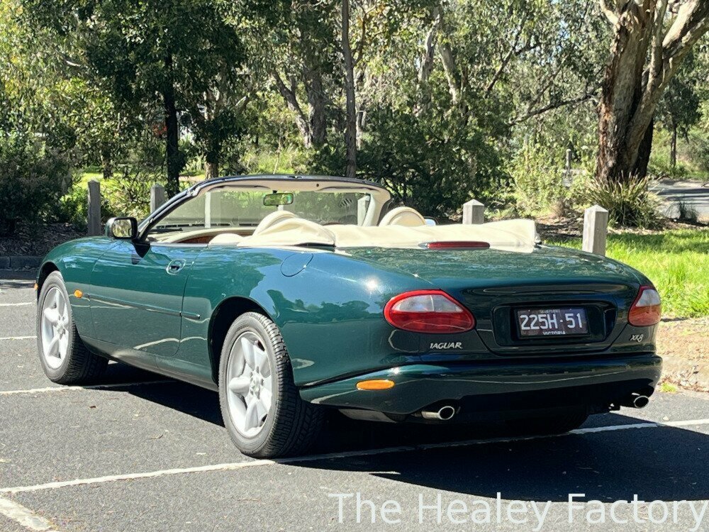 1996 JAGUAR XK8 CLASSIC 5 SP AUTOMATIC 2D CONVERTIBLE