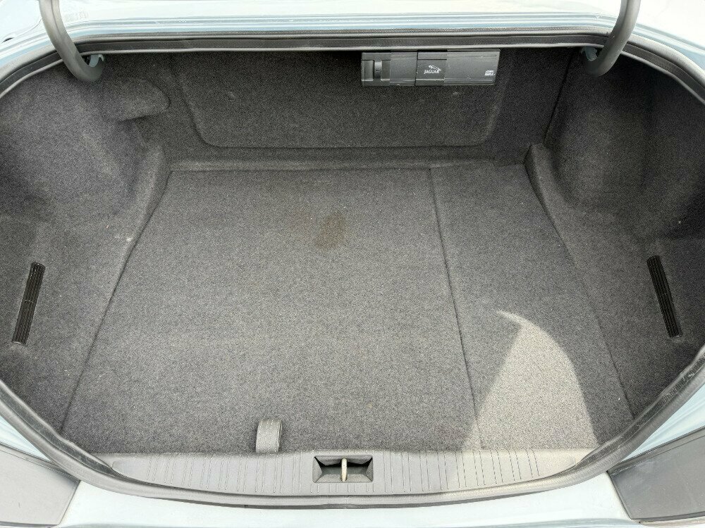 1995 JAGUAR XJR 4.0 SUPERCHARGED 4 SP AUTOMATIC 4D SEDAN