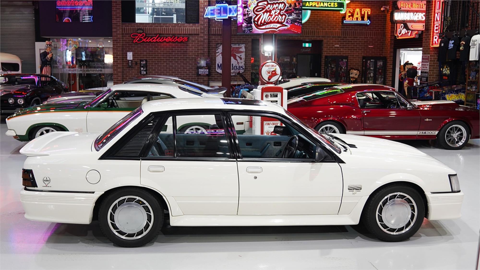 1985 HOLDEN COMMODORE VK 5.0 V8 MANUAL SEDAN