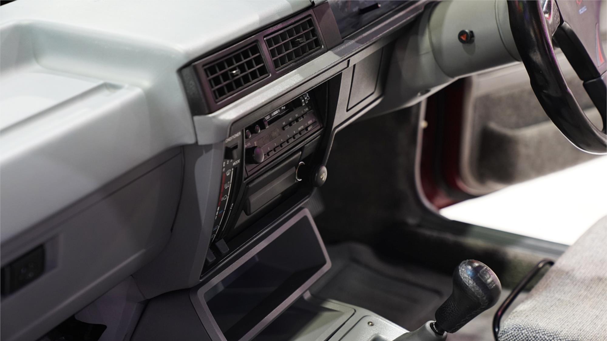 1986 HOLDEN COMMODORE VL SS GROUP A MANUAL 4D SEDAN
