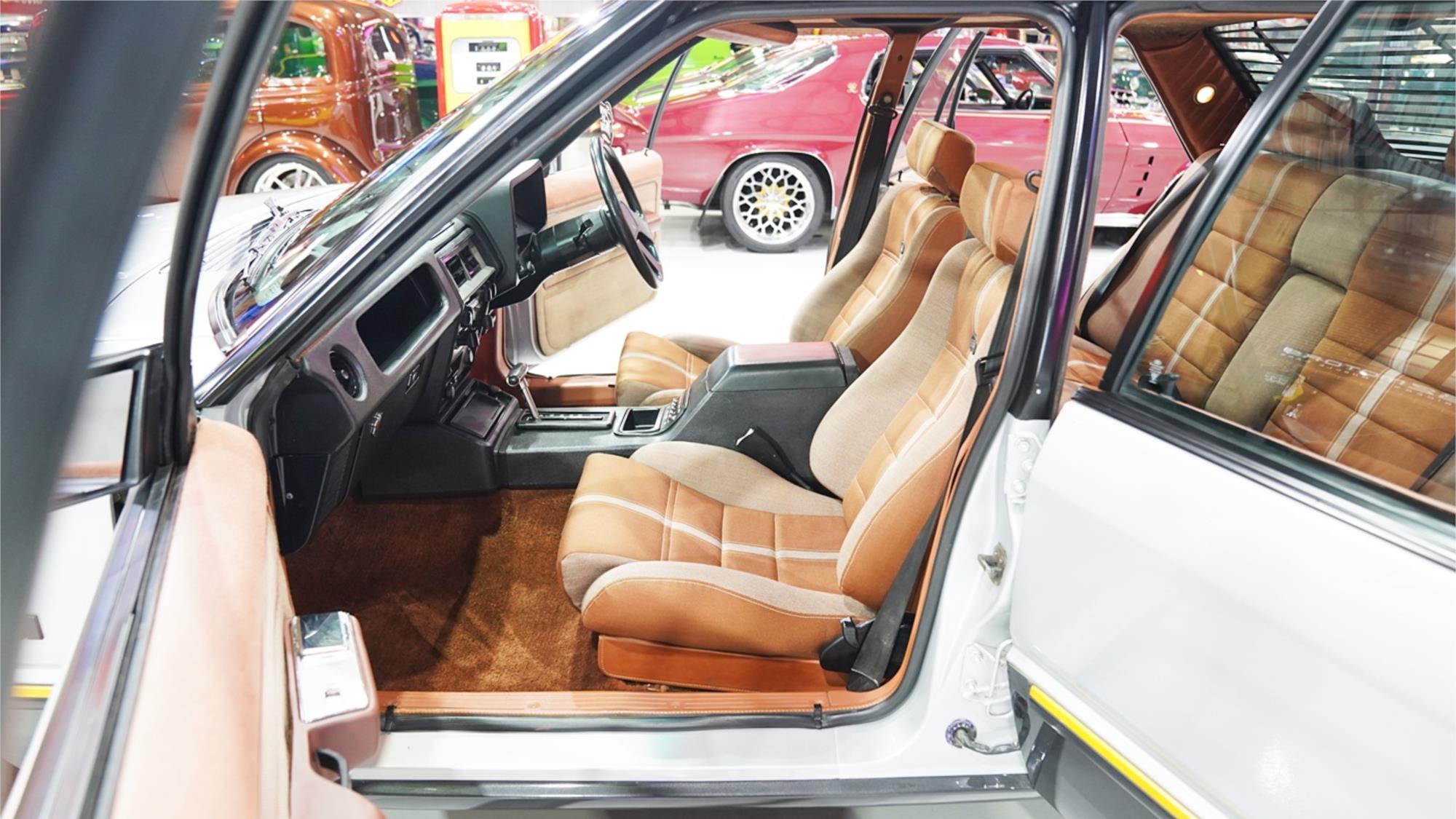 1982 FORD FAIRMONT XE GHIA EUROPEAN SPORTS PACK AUTOMATIC SEDAN