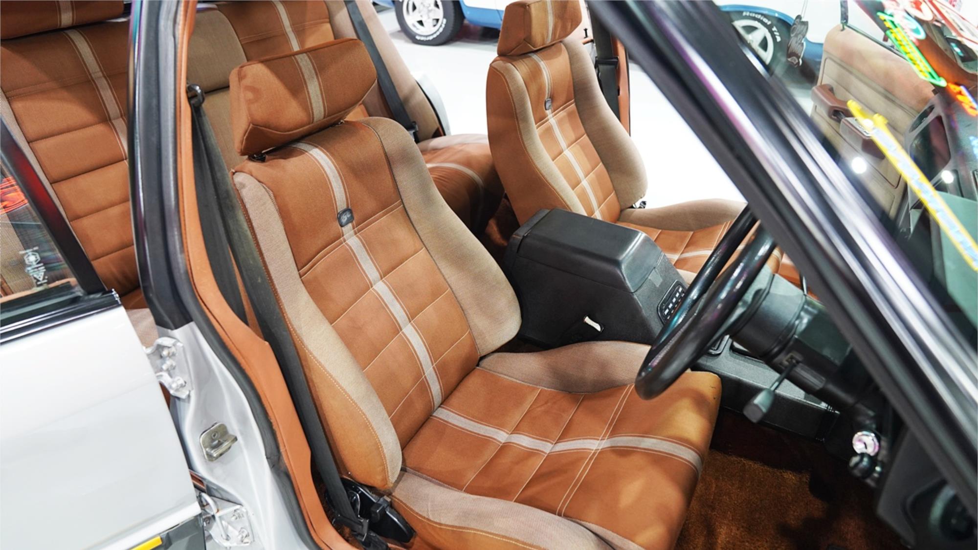 1982 FORD FAIRMONT XE GHIA EUROPEAN SPORTS PACK AUTOMATIC SEDAN