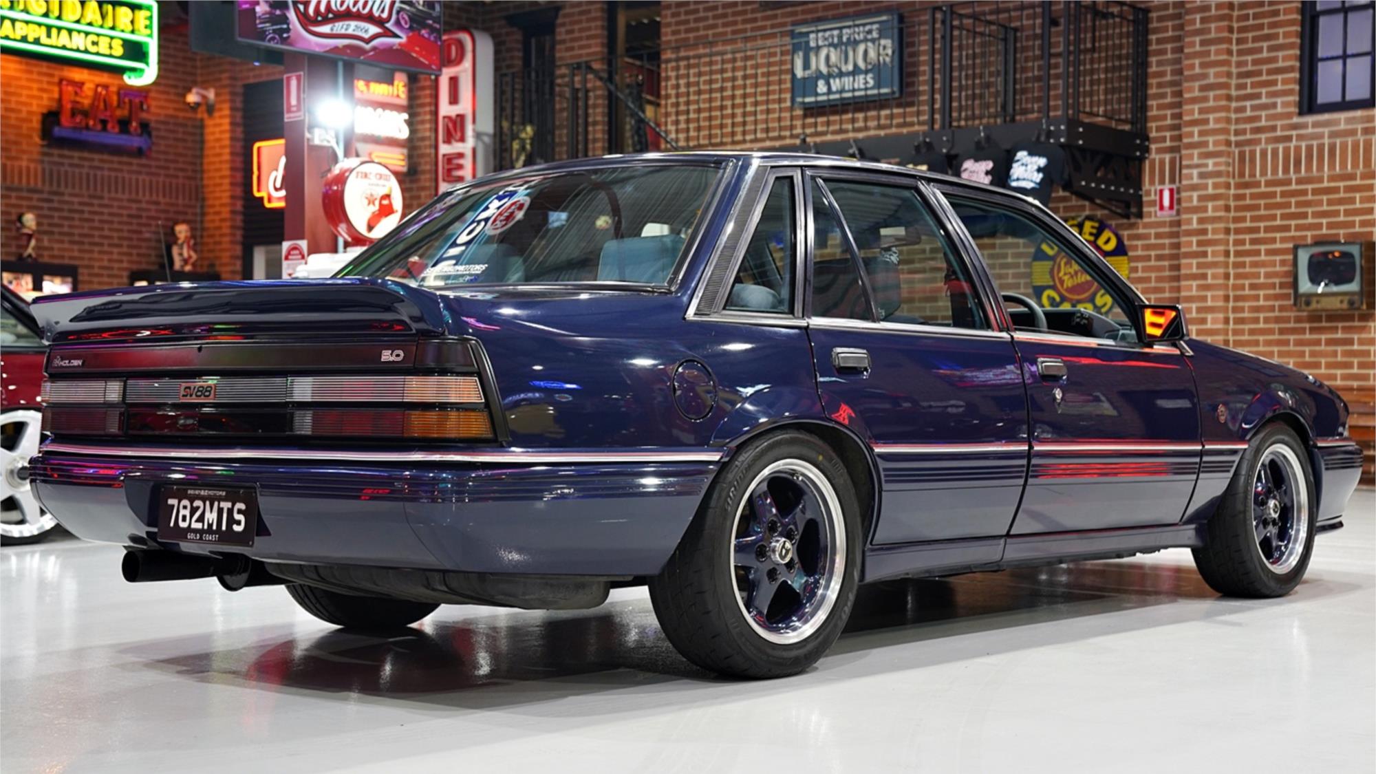 1988 HOLDEN SPECIAL VEHICLES CALAIS VL SV88 AUTOMATIC SEDAN