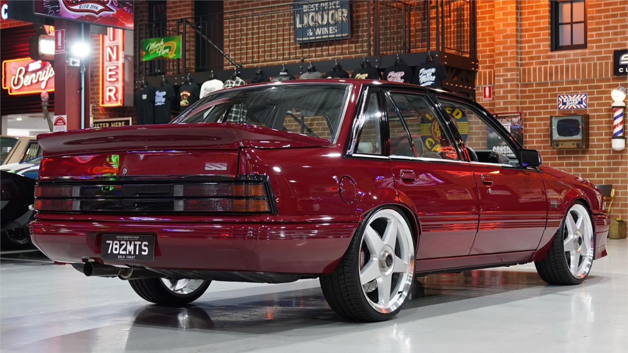 1988 HOLDEN COMMODORE VL SS GROUP A TRIBUTE MANUAL SEDAN