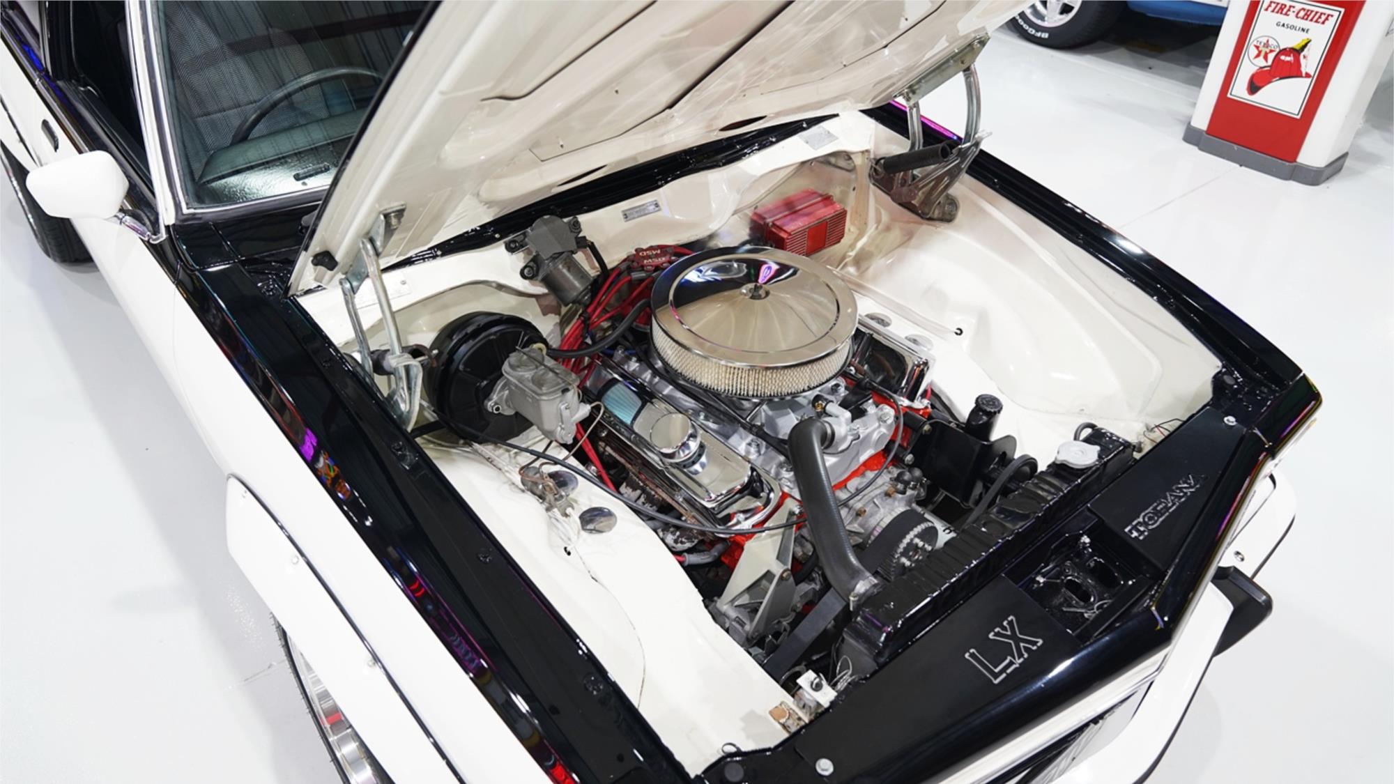 1977 HOLDEN TORANA LX SL/R MANUAL SEDAN