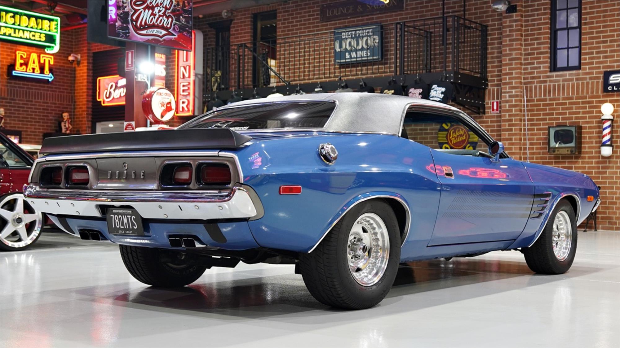 1973 DODGE CHALLENGER MANUAL COUPE