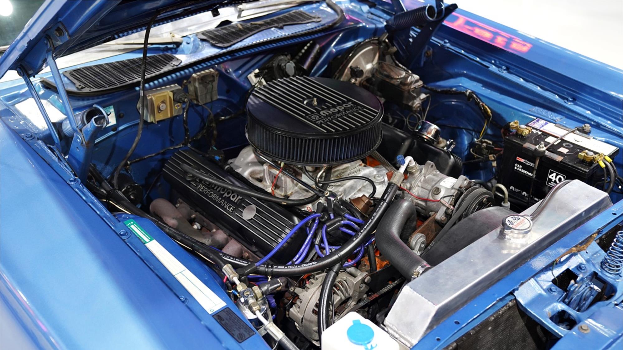 1973 DODGE CHALLENGER MANUAL COUPE