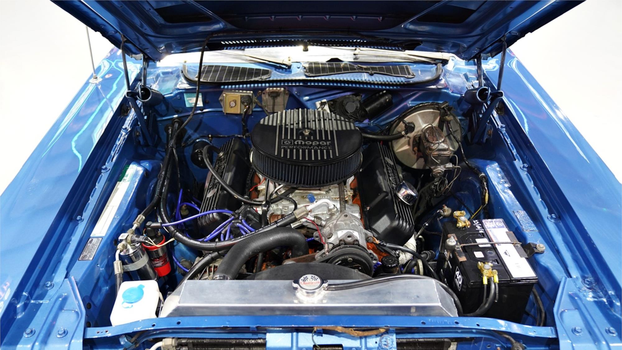 1973 DODGE CHALLENGER MANUAL COUPE