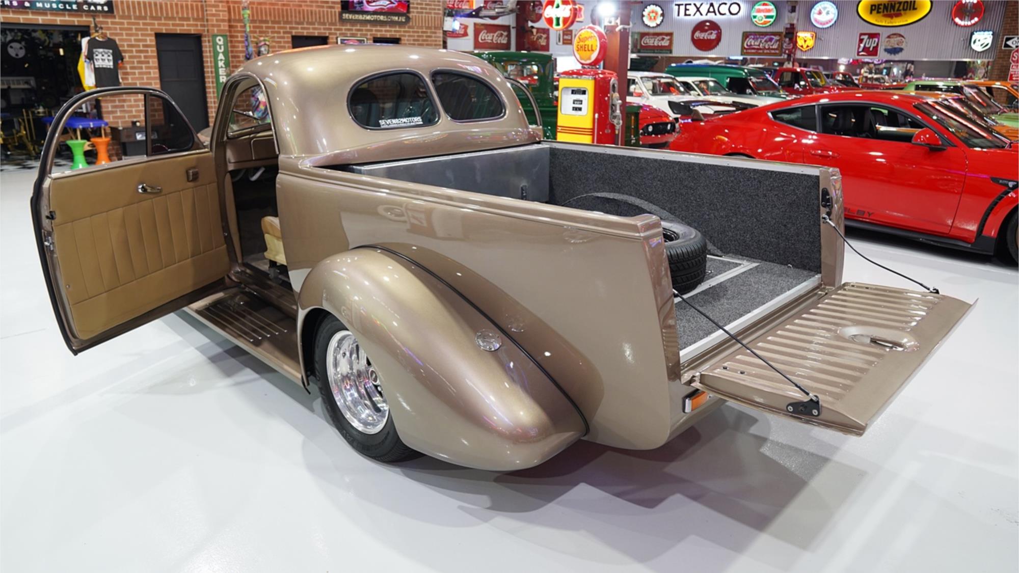 1938 CHEVROLET STREET ROD AUTOMATIC UTE