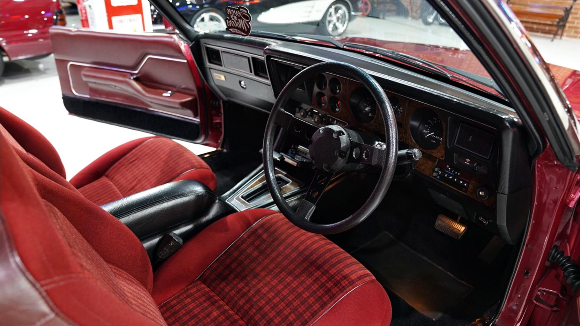 1976 HOLDEN MONARO HX LE AUTOMATIC COUPE