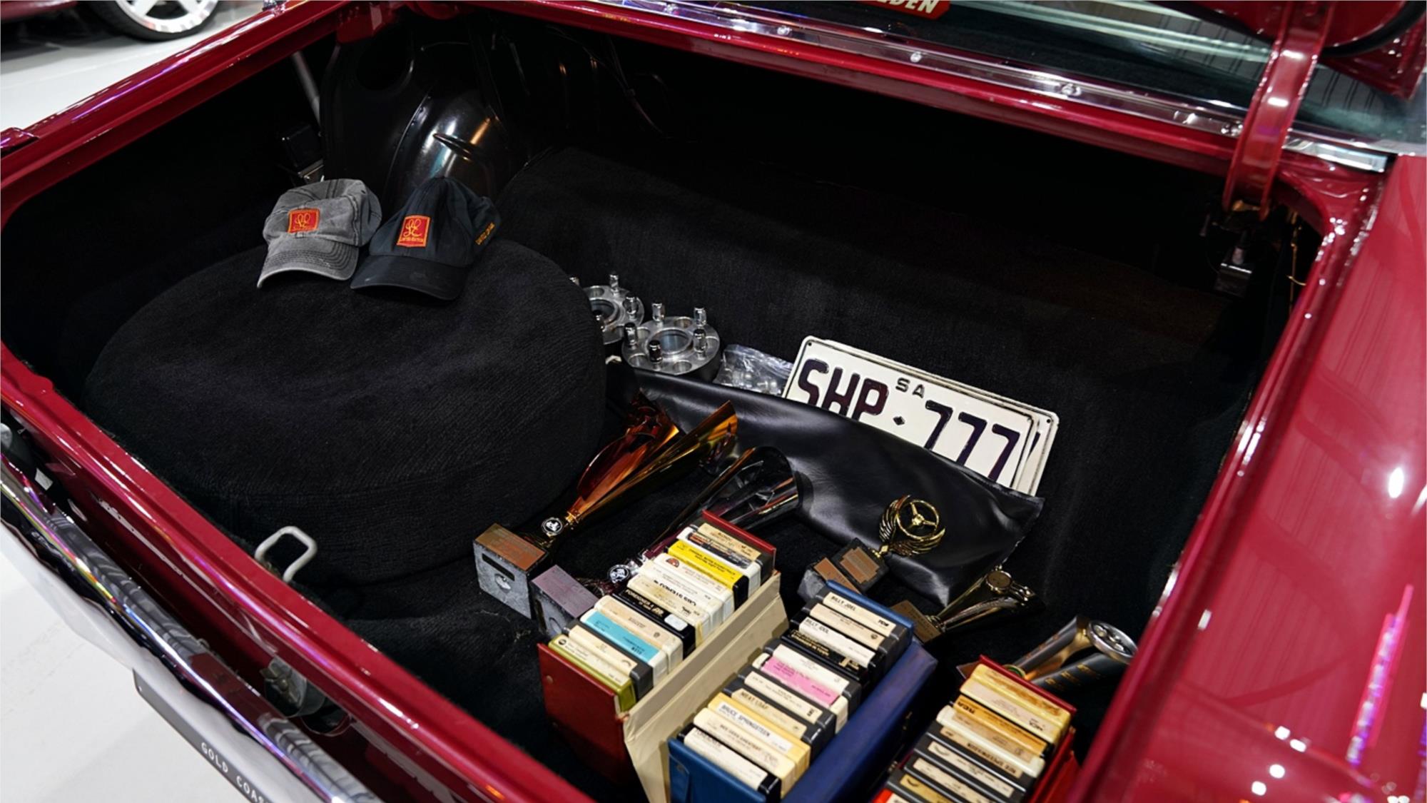 1976 HOLDEN MONARO HX LE AUTOMATIC COUPE