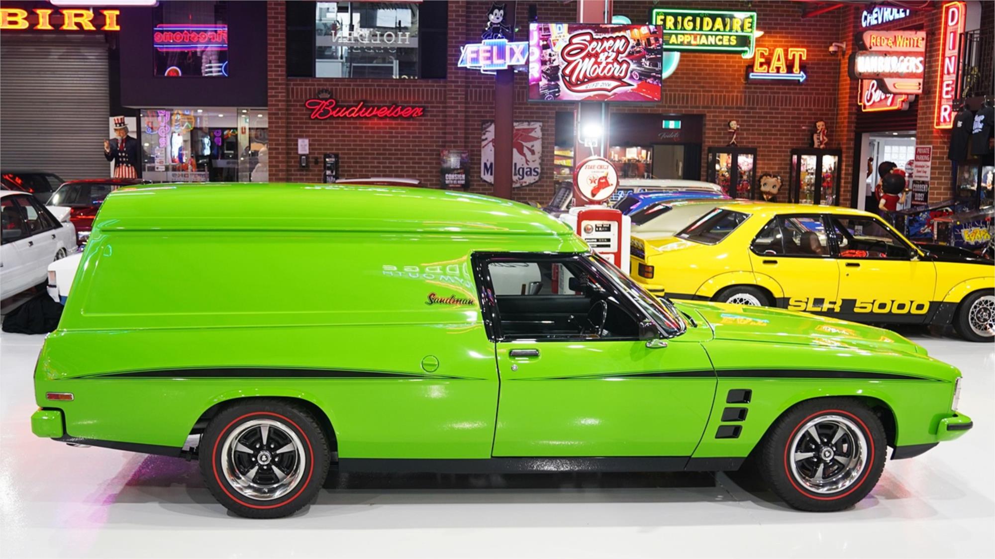 1976 HOLDEN SANDMAN HJ MANUAL VAN