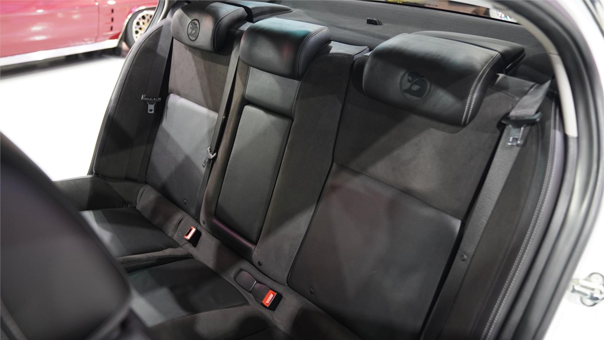 2017 HOLDEN SPECIAL VEHICLES SENATOR GEN-F2 SIGNATURE SPORTS AUTOMATIC SEDAN