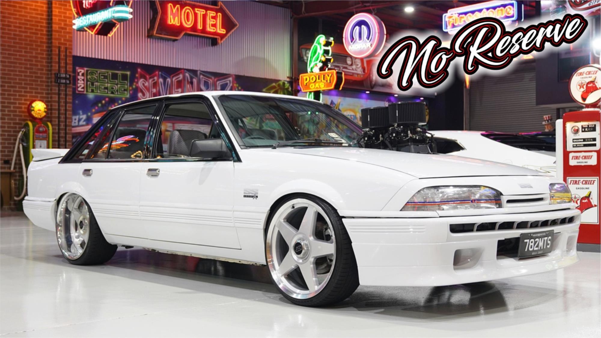 1988 HOLDEN COMMODORE VL AUTOMATIC SEDAN
