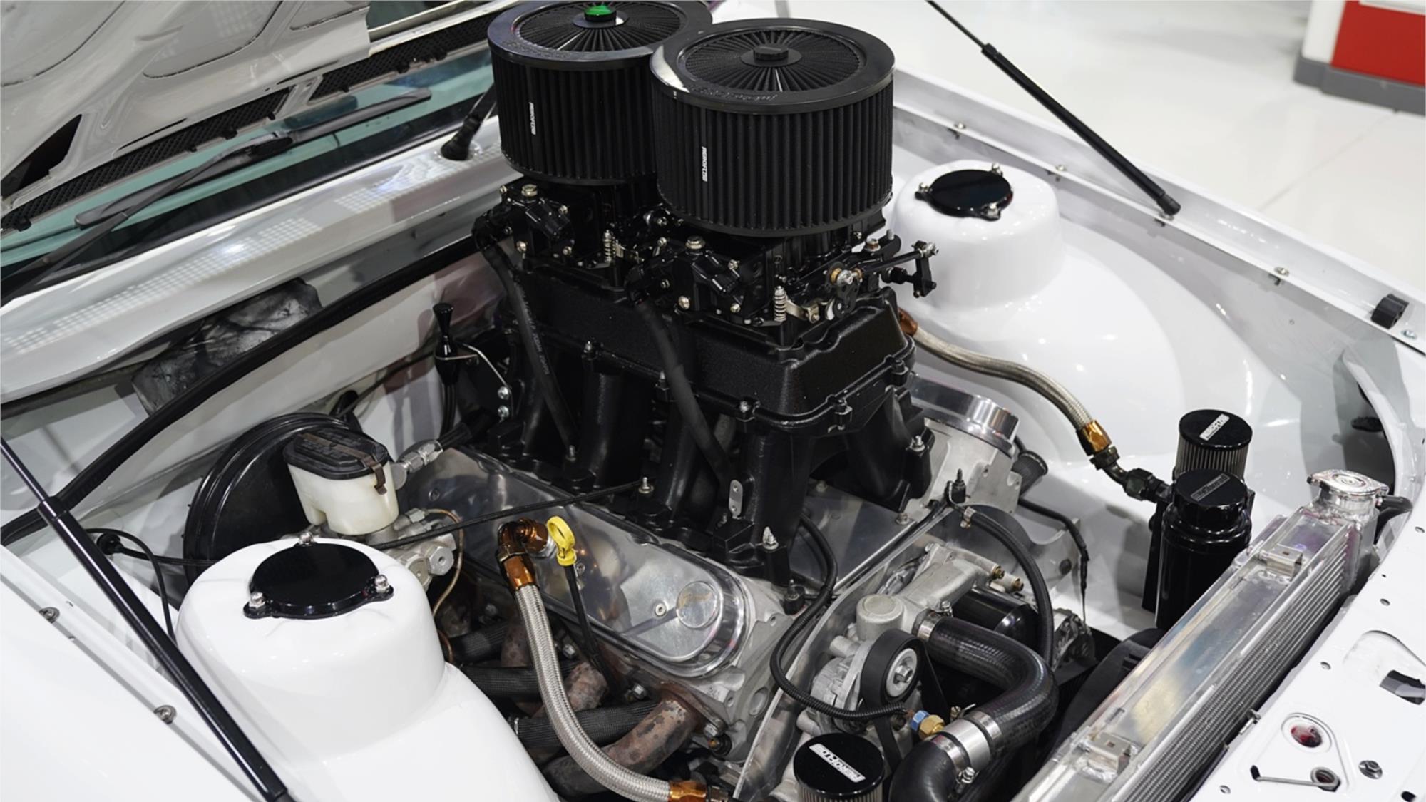 1988 HOLDEN COMMODORE VL AUTOMATIC SEDAN