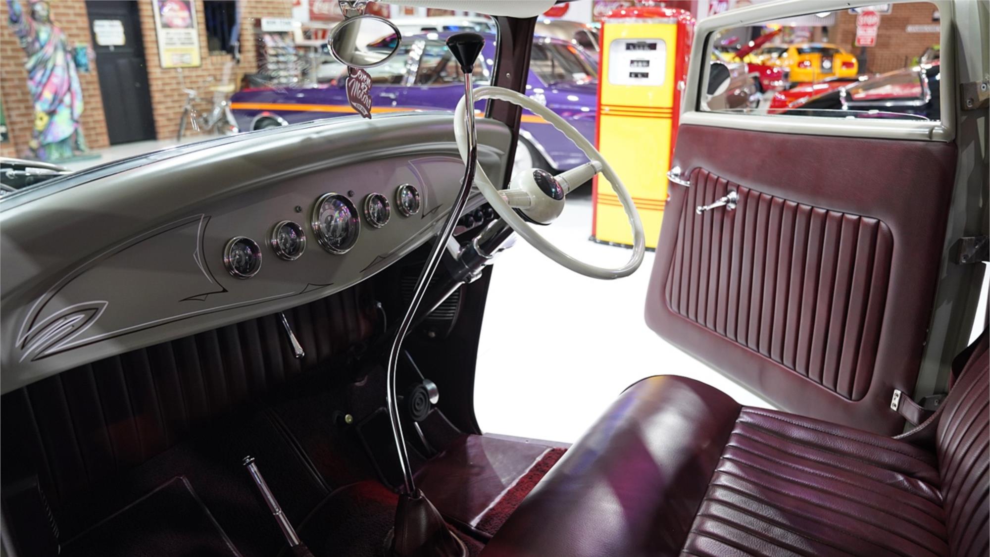 1932 FORD THREE WINDOW HOT ROD AUTOMATIC COUPE