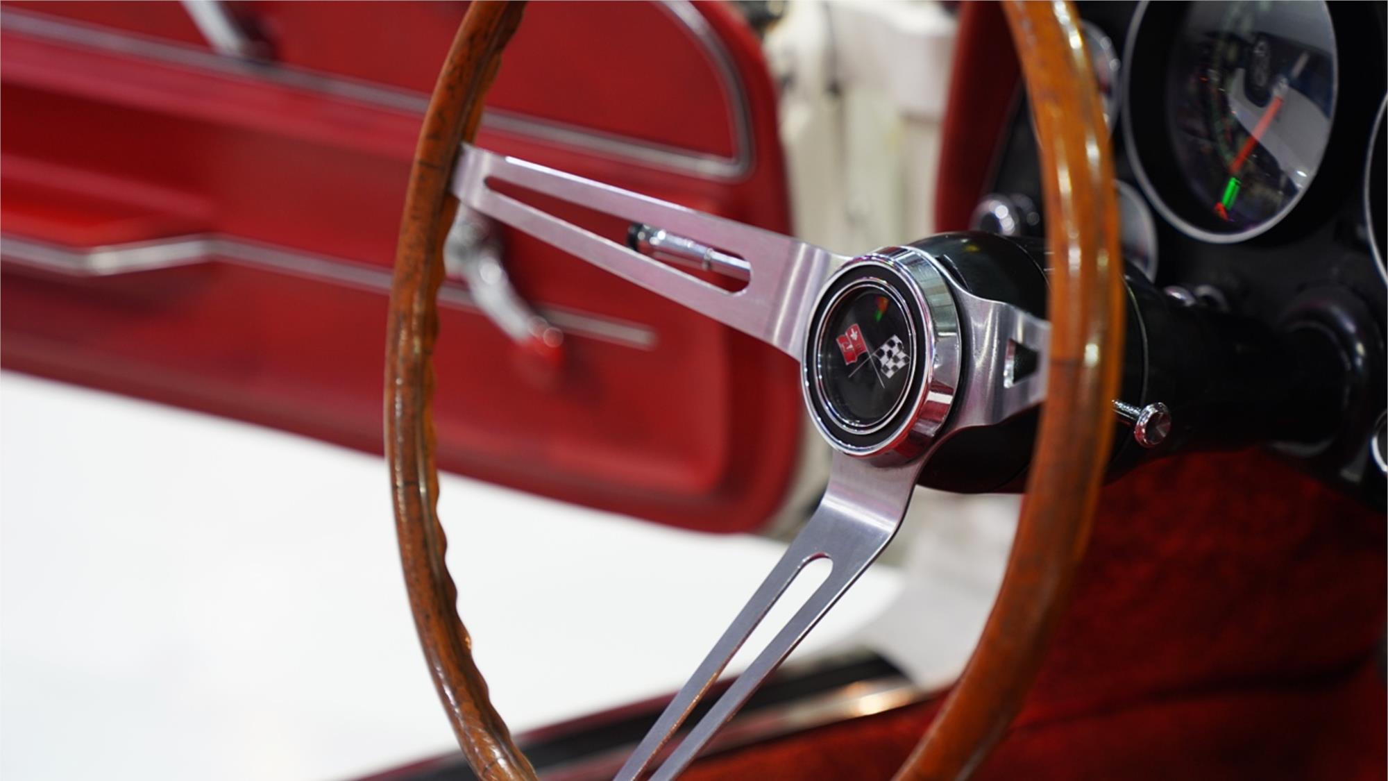 1967 CHEVROLET CORVETTE C2 STING RAY MANUAL ROADSTER