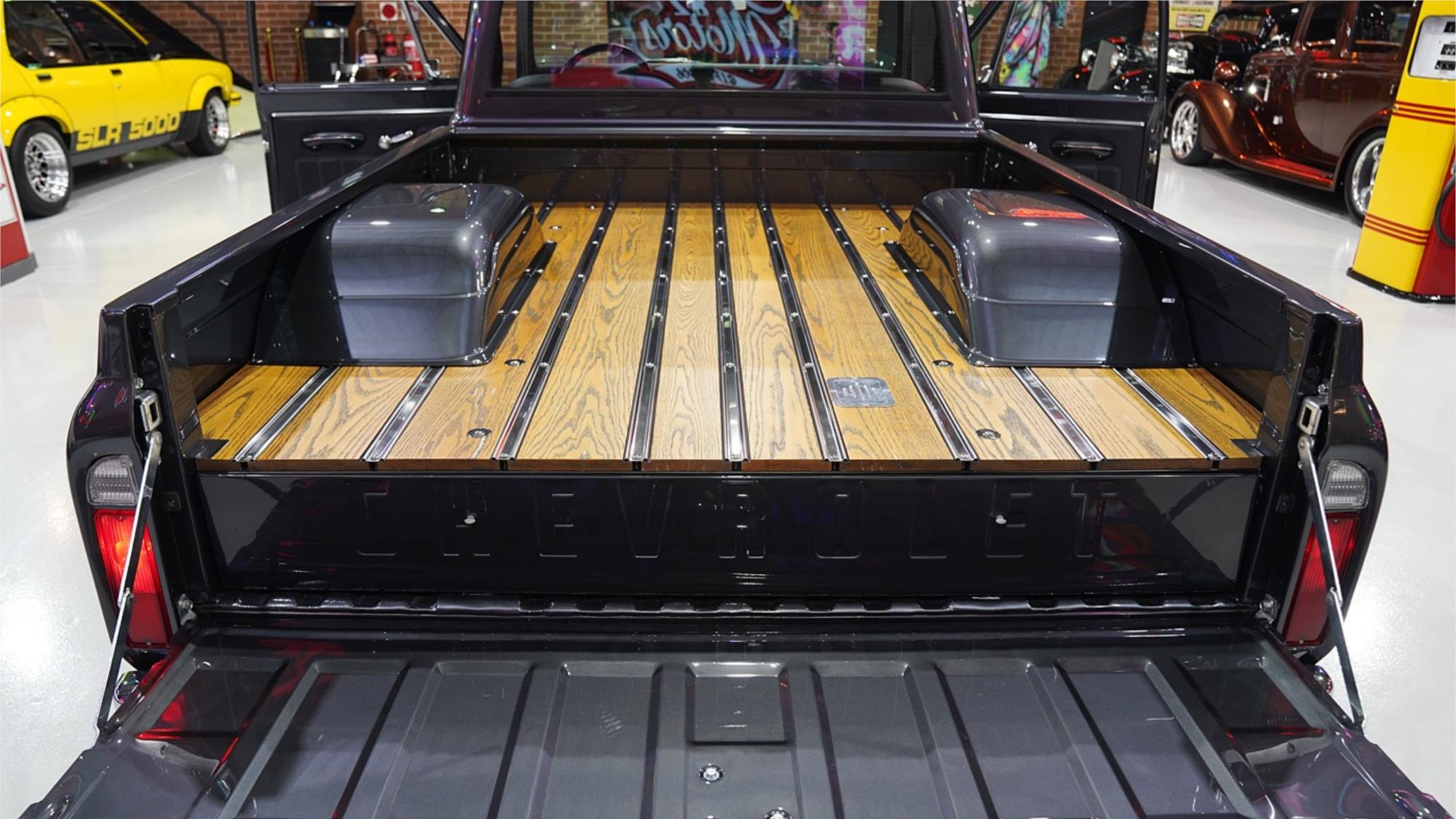 1969 CHEVROLET C10 AUTOMATIC PICK UP