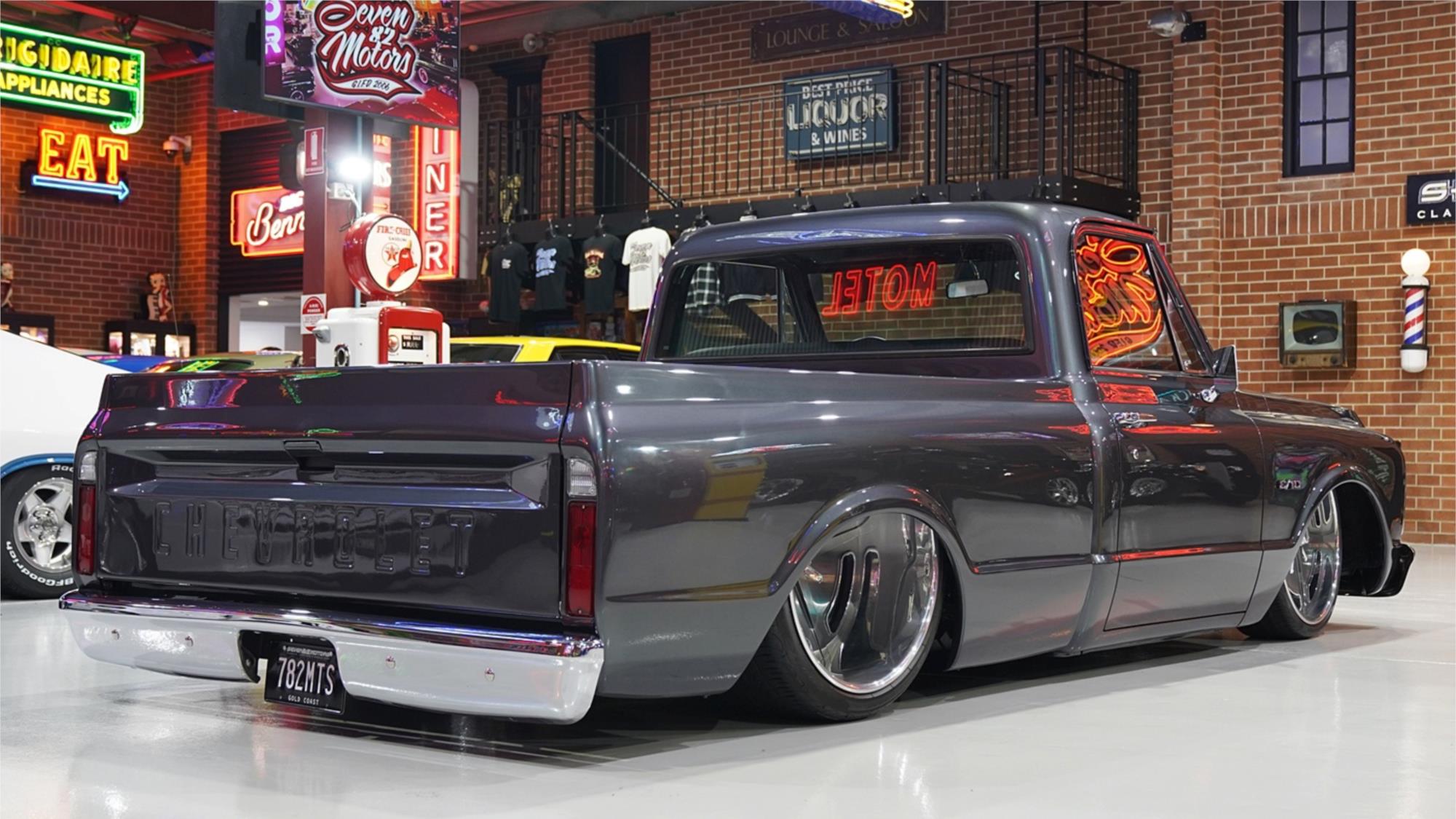 1969 CHEVROLET C10 AUTOMATIC PICK UP