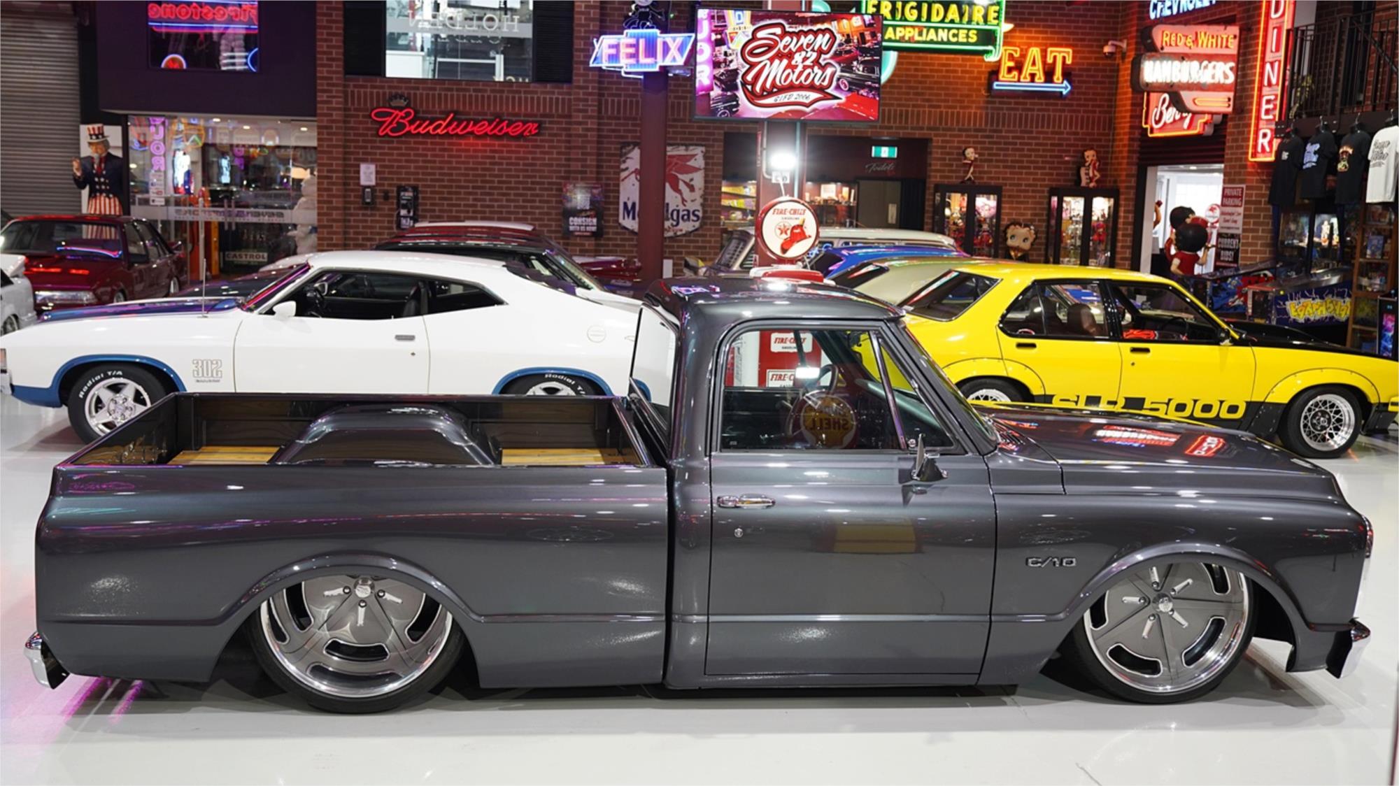 1969 CHEVROLET C10 AUTOMATIC PICK UP
