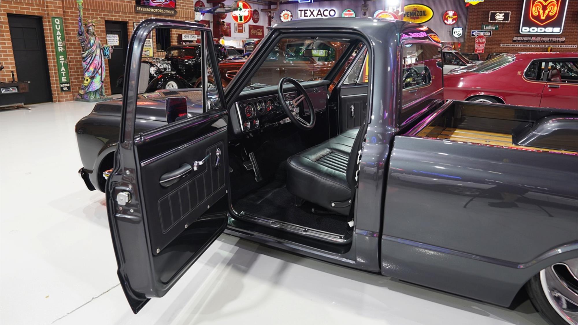 1969 CHEVROLET C10 AUTOMATIC PICK UP