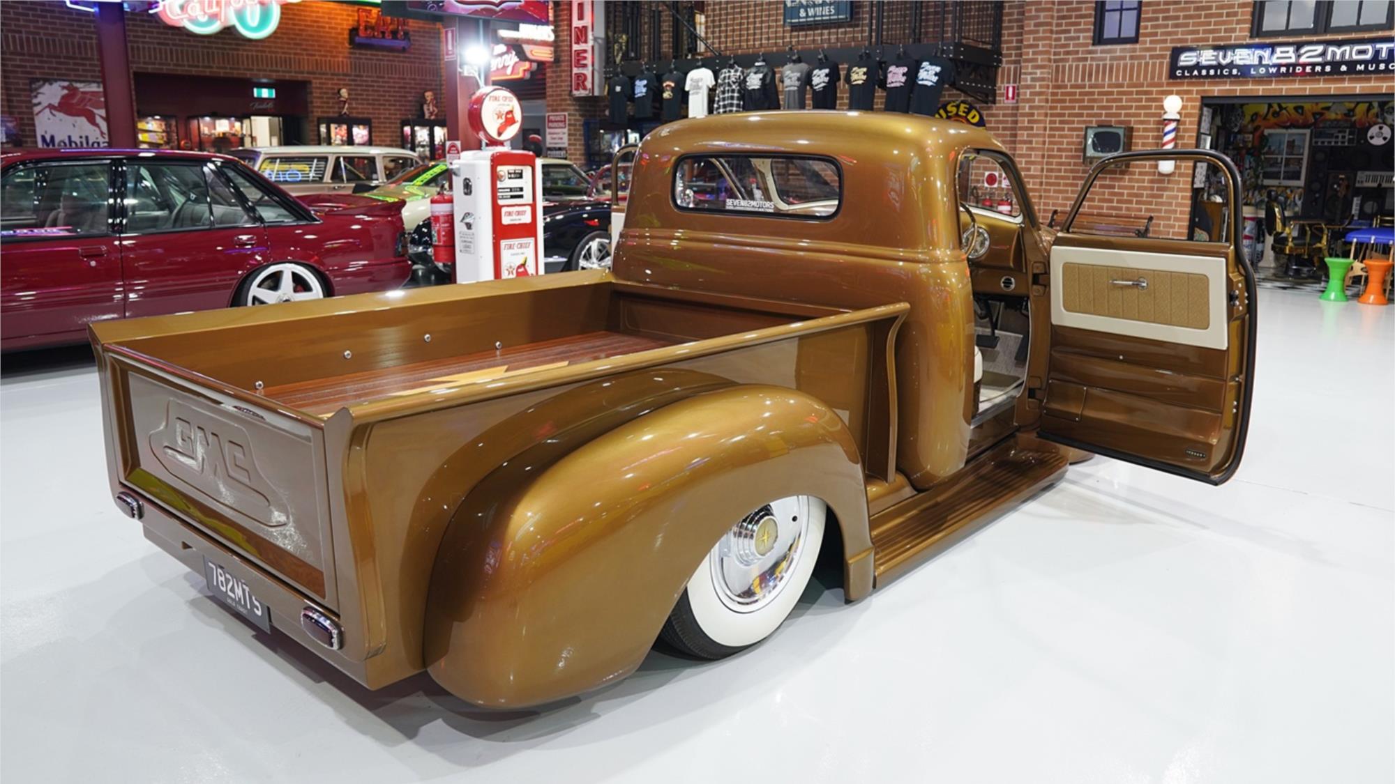 1948 GMC 3100 AUTOMATIC PICK UP